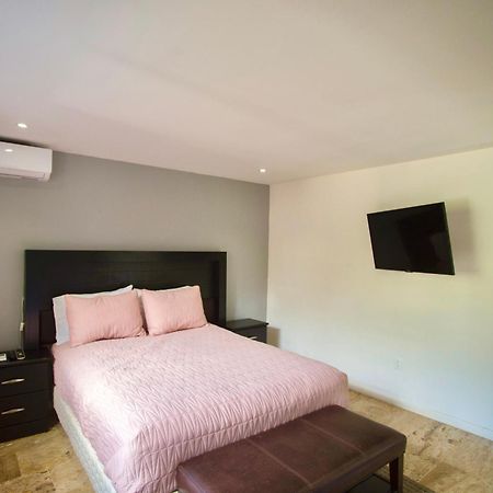 Loft With Pool - A Few Steps From The Beach! Cancún Kültér fotó
